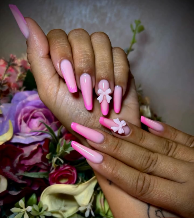 Manichiură perfectă cu design unic 💎 #manichiura #nails #onebeautyconcept